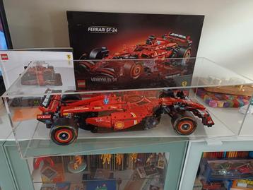 Lego technic: 42207 Ferrari SF 24,  beschikbaar voor biedingen