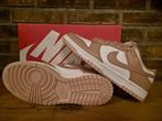 Nike Dunk Low Rose Whisper maat 40,5, Nieuw, Ophalen of Verzenden, Roze, Sneakers of Gympen