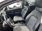 Kia Venga 1.4 CVVT X-ecutive NL AUTO! Panorama l Leer l PDC, Euro 5, Gebruikt, Zwart, 4 cilinders