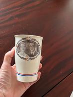 Mok van 1937 Huwelijk Bernhard en prinses Juliana., Verzamelen, Ophalen of Verzenden, Zo goed als nieuw, Nederland, Servies