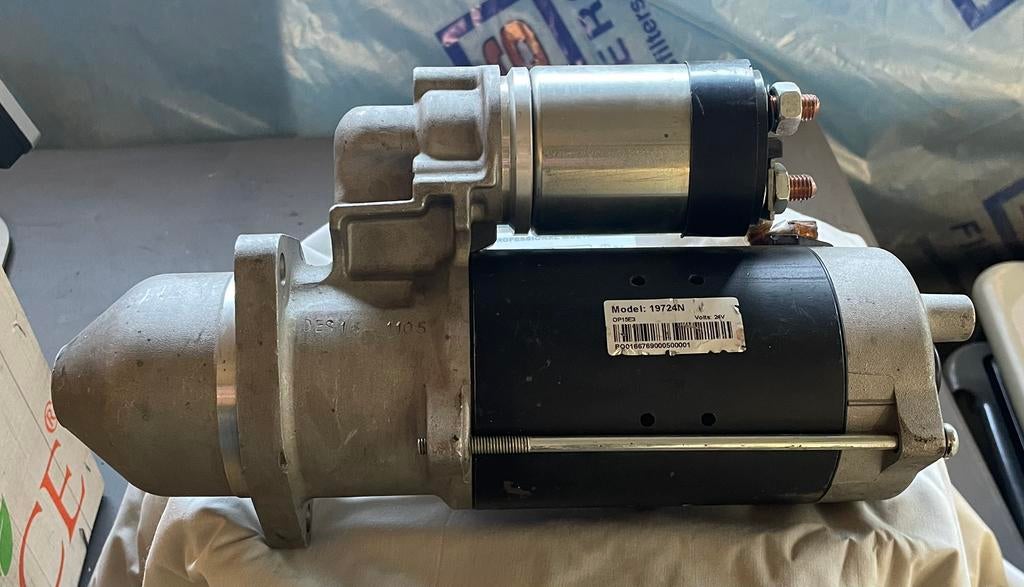Startmotor WAI 19724N  24V ( voor Deutz), Ophalen of Verzenden, Nieuw, Motor en Techniek, Motorboot