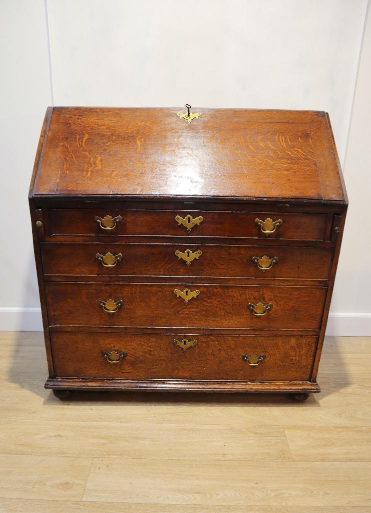 Antieke Engelse secretaire, 18e eeuw, Antiek en Kunst, Antiek | Meubels | Tafels, Ophalen of Verzenden