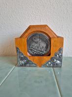 Houten onderzetters met zilveren olifanten., Ophalen of Verzenden