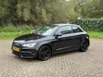 Audi A1 1.2 TFSI Attraction Pro Line Business CRUISE I NL AU, Auto's, Audi, Voorwielaandrijving, Euro 5, 86 pk, 4 cilinders