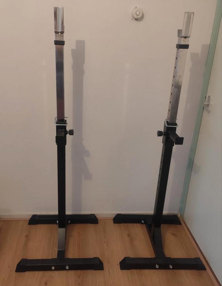 CLP Squat rack - Haltersteunen - Fitness - zwart, Huis en Inrichting, Woonaccessoires | Kapstokken, Wandkapstok, Metaal, Ophalen of Verzenden