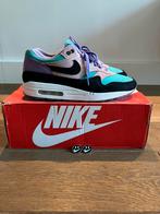 Nike air max 1 - Have a Nike day - 42,5 42.5 us9, Ophalen of Verzenden, Gedragen, Overige kleuren