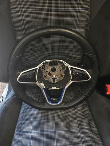 Stuur golf 8 gte digitaal multifunctioneel en Stuur verwarm  beschikbaar voor biedingen