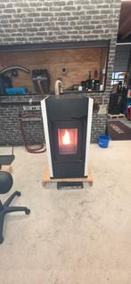 Pellet cv kachel, Huis en Inrichting, Kachels, Ophalen, Hout, Houtkachel