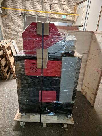 Kabel Granulator Rood - 400V 32a beschikbaar voor biedingen