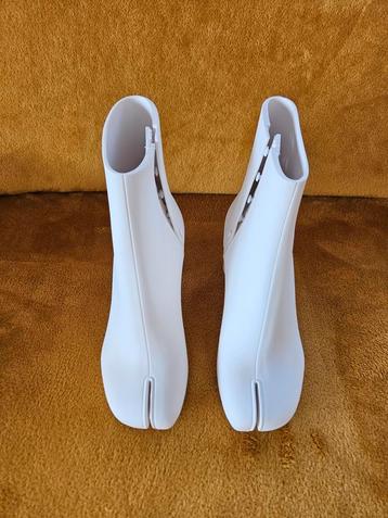Maison Margiela Ankle Tabi Boots beschikbaar voor biedingen