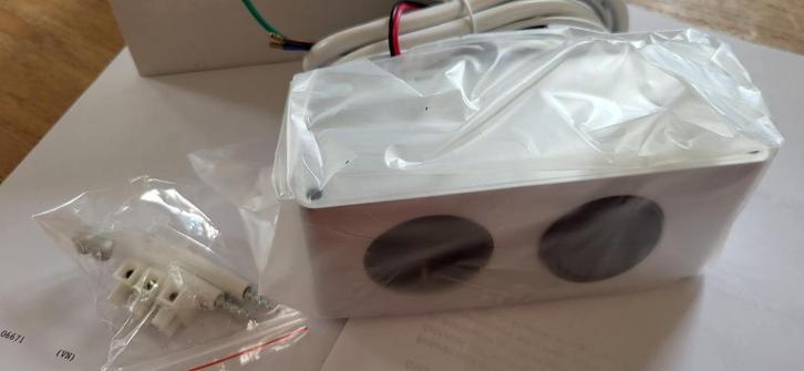 kastverlichting Combinatie inbouwschakelaar + stopcontact, Huis en Inrichting, Lampen | Spots, Nieuw, Led, Ophalen