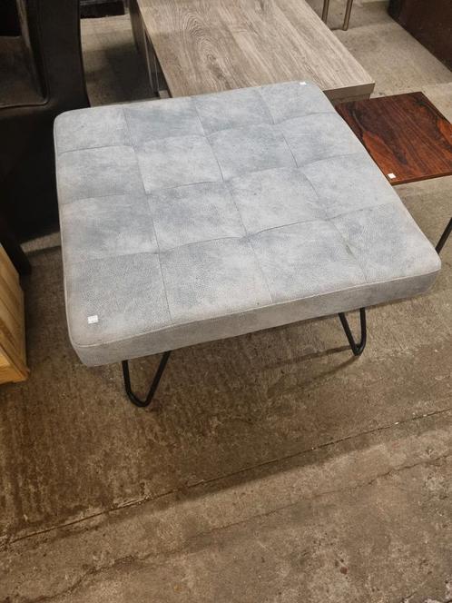 Hocker Breedte 82cm hoogte 45cm, Huis en Inrichting, Tafels | Bijzettafels, Zo goed als nieuw, Rechthoekig, Ophalen