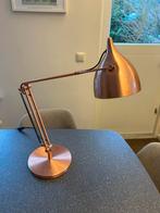 2 x Zuiver Reader koperkleurige bureaulampen, Ophalen of Verzenden, Gebruikt, Metaal, 50 tot 75 cm