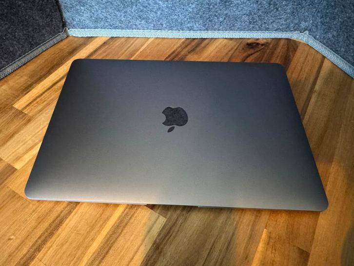 MacBook Air 2020 13-inch, Computers en Software, Apple Macbooks, Gebruikt, MacBook Air, 13 inch, Minder dan 2 Ghz, 128 GB of minder