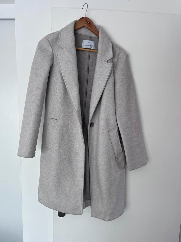Stradivarius Trenchcoat - Maat M, Kleding | Dames, Jassen | Zomer, Gedragen, Maat 38/40 (M), Grijs, Ophalen of Verzenden