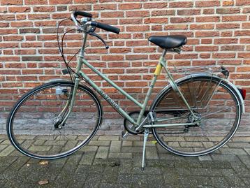 Batavus Champion, klassieke damesfiets beschikbaar voor biedingen