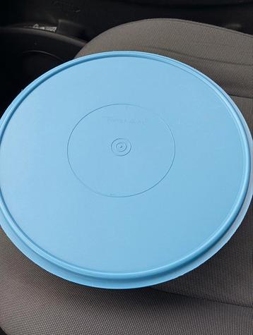 Grote Tupperware ronde trommel, beschikbaar voor biedingen