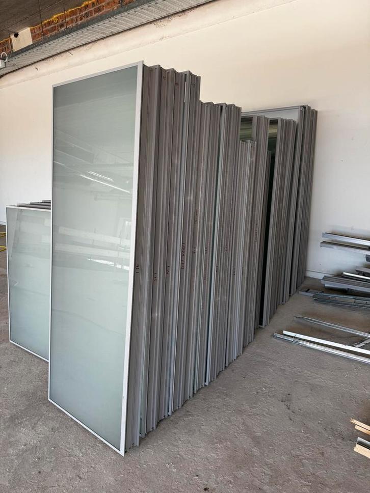 Cassette glaswand/panelen (systeemwanden)in aluminium frame, Doe-het-zelf en Verbouw, Glas en Ramen, Gebruikt, Ophalen of Verzenden