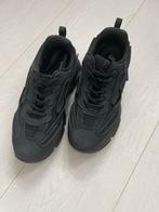 Zwarte Sneakers met Dikke Zool - Maat 39 (valt als 38.5), Ophalen of Verzenden, Gedragen, Zwart, Sneakers of Gympen