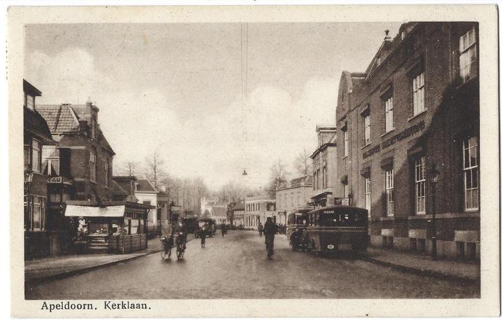 Apeldoorn, Kerklaan, Verzamelen, Ansichtkaarten | Nederland, Gelopen, Gelderland, 1920 tot 1940, Verzenden