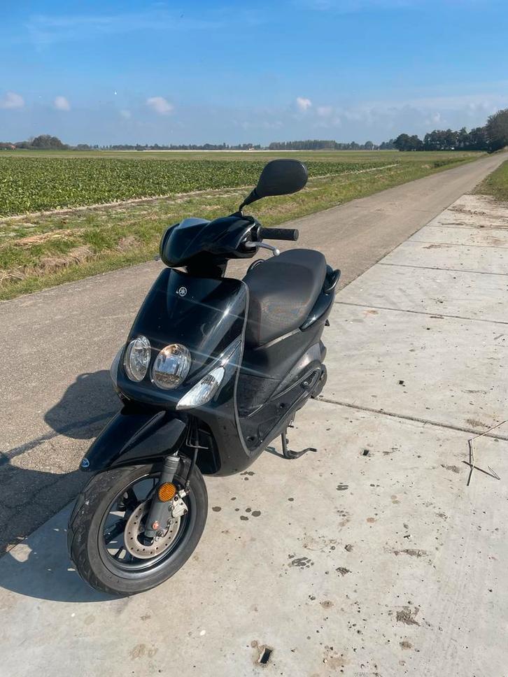 Yamaha Neos 4 Takt, Fietsen en Brommers, Scooters | Yamaha, Zo goed als nieuw, Neo's, Maximaal 45 km/u, Benzine, Ophalen