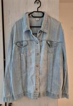 Lichtblauwe spijkerjas, maat 50, rafelige details, Kleding | Dames, Grote Maten, Ophalen of Verzenden, Gedragen, Blauw, Jasje of Colbert