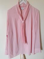 Roze blouse Erfo maat 50 met plissé sjaalkraag, Kleding | Dames, Grote Maten, Blouse of Tuniek, Erfo, Ophalen of Verzenden, Roze