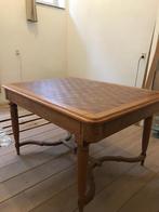 Houten tafel, Ophalen