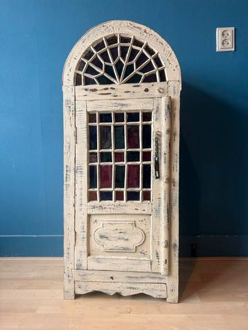 Vintage Sleutel gang hal kinder kasje Glas in Lood beschikbaar voor biedingen