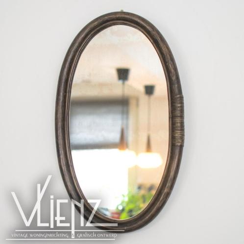 Vintage, retro rotan, bamboe, ovale spiegel, bohemian, Verzamelen, Retro, Huis en Inrichting, Ophalen