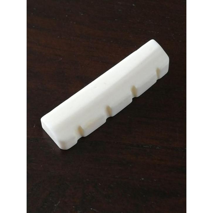 Bass 4 string bone nut 38mm pre-slotted, Muziek en Instrumenten, Instrumenten | Onderdelen, Nieuw, Elektrische gitaar, Ophalen of Verzenden