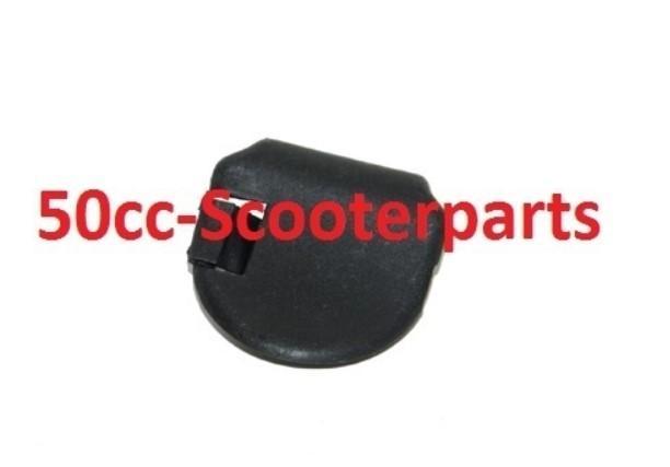 Afdekdop onderspoiler Vespa Lxv Lx S origineel 620556, Motoren, Tuning en Styling, Ophalen of Verzenden