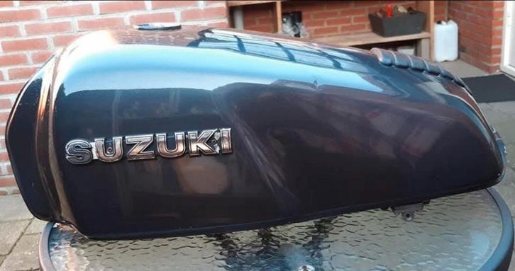 Suzuki GSX E 750 BJ.81 Benzinetank, Motoren, Accessoires | Overige, Ophalen of Verzenden