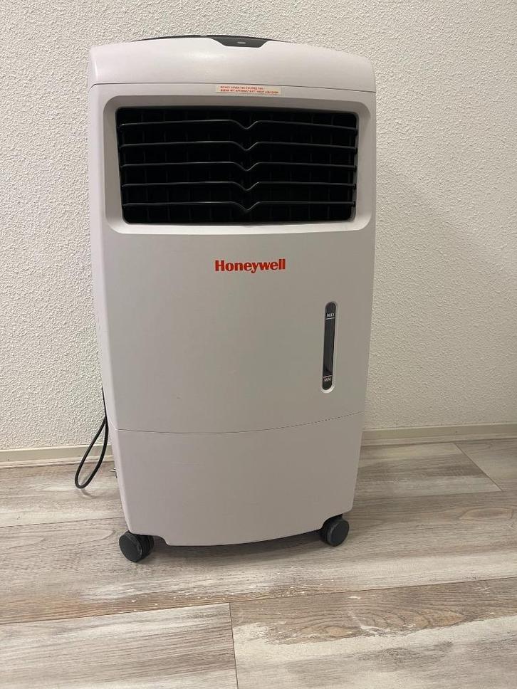 Honeywell luchtkoeler CL25AE – 230W – wit – 25L, Witgoed en Apparatuur, Ventilatoren, Gebruikt, Vloerventilator, Ventilator met afstandsbediening