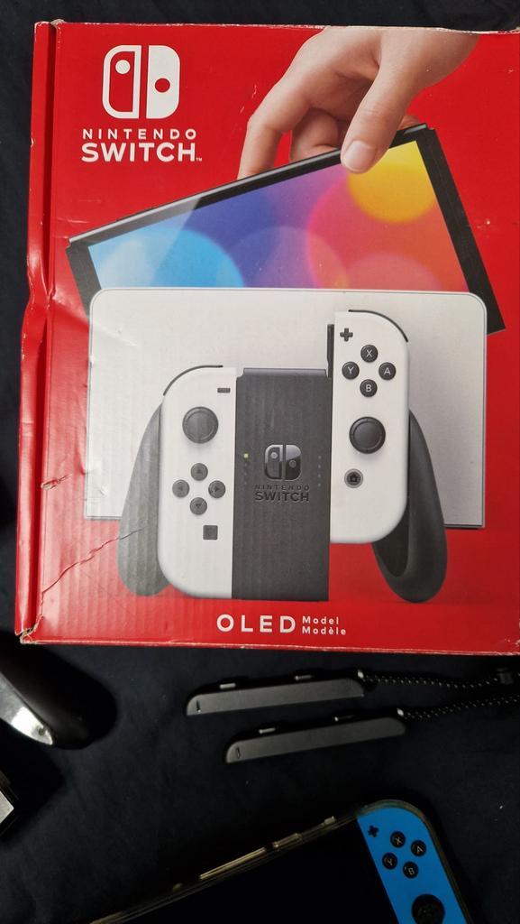 Nintendo Switch OLED - Goed Gebruikt, Werkt Perfect, Spelcomputers en Games, Games | Nintendo Switch, Gebruikt, Overige genres