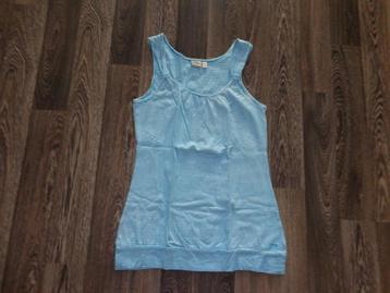 div damestopjes, maat M, Esprit, Zara, Pull & Bear  beschikbaar voor biedingen