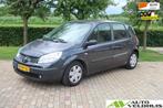 Renault Scénic 1.6-16V Expression Comfort JAAR APK, TREKHAA, Voorwielaandrijving, 65 €/maand, Stof, Gebruikt