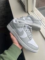 Nike dunk low grey fog maat 44, Kleding | Heren, Schoenen, Ophalen of Verzenden