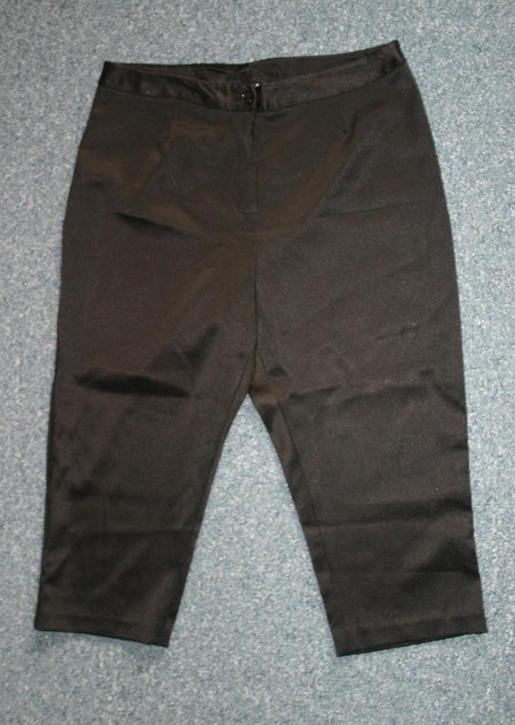 Nieuwe zwarte driekwart broek, Miss Selfdrige, mt 40, Kleding | Dames, Broeken en Pantalons, Nieuw, Maat 38/40 (M), Zwart, Driekwart