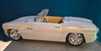 Vintage cadillac-MGA Bratz, Hobby en Vrije tijd, Modelauto's | 1:5 tot 1:12, Ophalen of Verzenden, Zo goed als nieuw, Auto