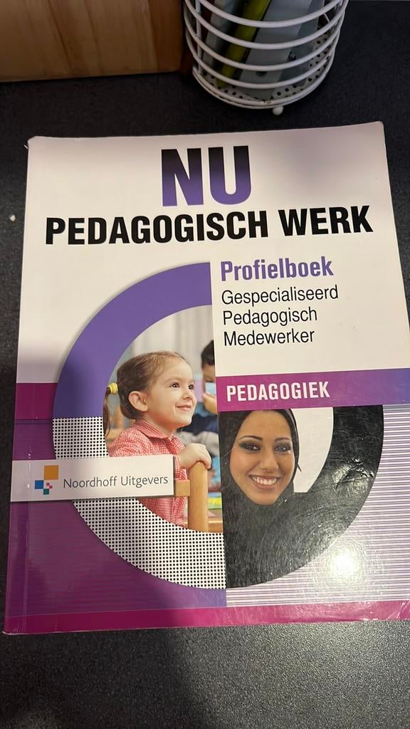 nu pedagogisch werk - profiel boek- GPM- pedagogiek, Boeken, Ophalen of Verzenden, Zo goed als nieuw, Overige niveaus, Wilmie Colbers