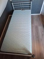 Eenpersoons Bed Metaal 200x90 met Matras, Ophalen, Gebruikt, 90 cm, Eenpersoons