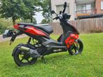 Aprilia SR50 R Factory – Zeer nette staat, goed onderhouden, Fietsen en Brommers, Scooters | Aprilia, Ophalen, Maximaal 45 km/u