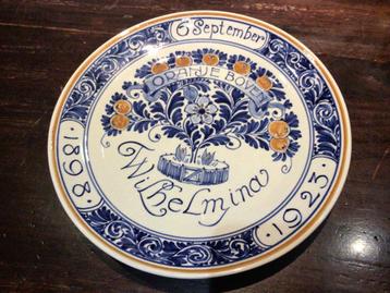 Delfts Blauw Herdenkingsbord Wilhelmina 1889-1923 beschikbaar voor biedingen