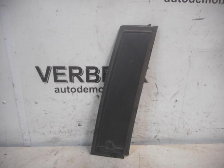 Sierlijst Volvo 480 (1987-08/1996-07) 404199, Auto-onderdelen, Carrosserie en Plaatwerk, Volvo, Gebruikt