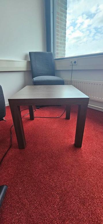 Bruine IKEA LACK tafel 55 x 55 cm beschikbaar voor biedingen