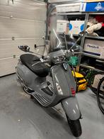 Vespa Sprint Nardo grey, Fietsen en Brommers, Scooters | Vespa, Ophalen, Zo goed als nieuw, Benzine, Vespa S