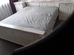 Ledikant met nachtkastjes, Ophalen, Gebruikt, Wit, Tweepersoons