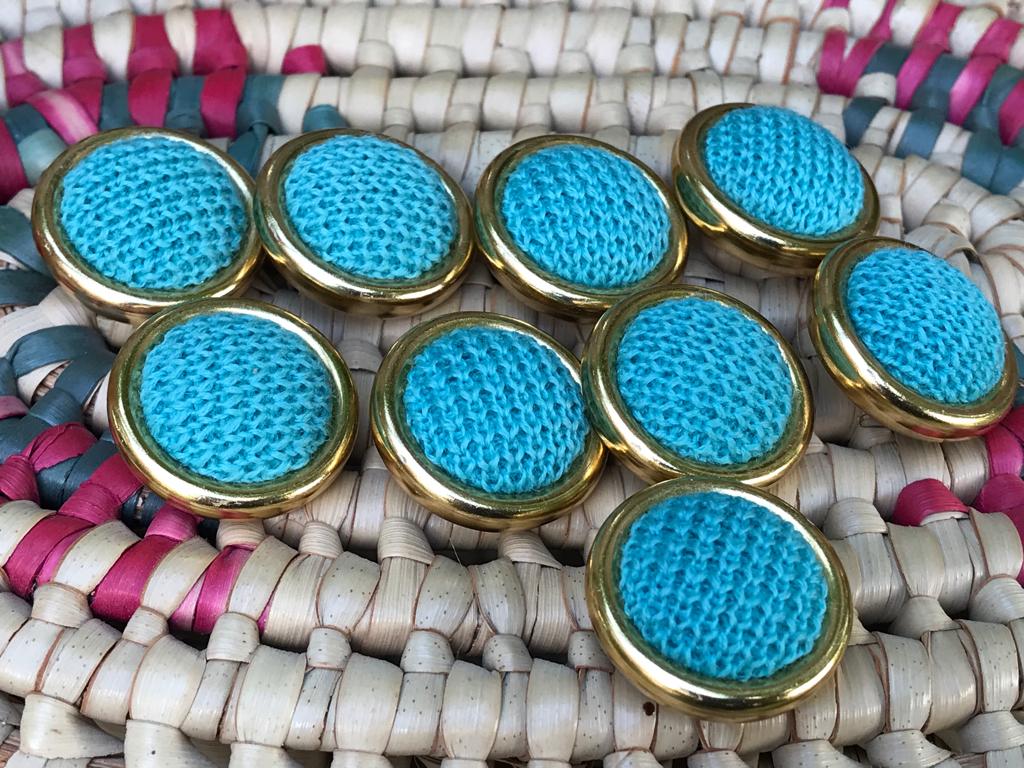 Knopen GROEN kunsstof - stoffen knopen - 9 stuks vintage, Hobby en Vrije tijd, Ophalen of Verzenden, Zo goed als nieuw, Knoop of Knopen