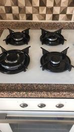 Gasfornuis met 4 kookzones van merk Vestel, Gebruikt, 60 cm of meer, Gas, Vrijstaand